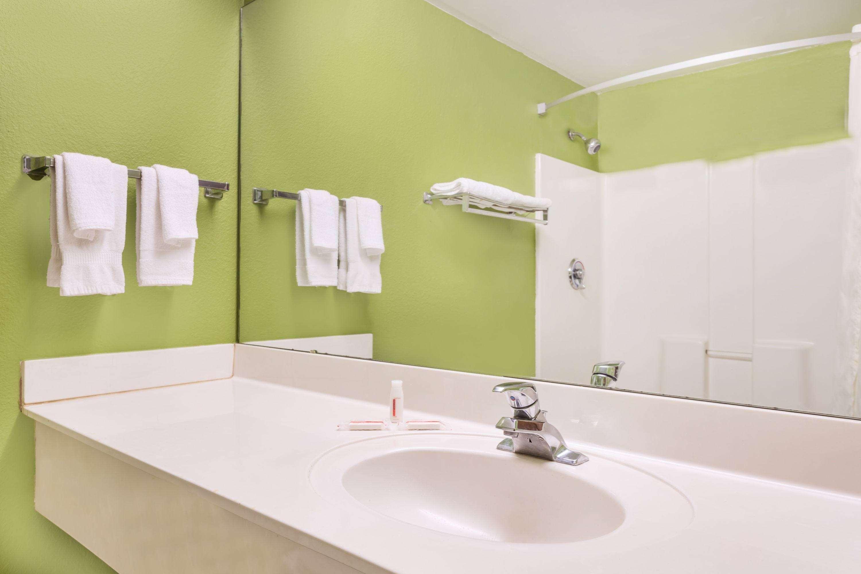 Super 8 By Wyndham Greer/Spartanburg Area Екстер'єр фото